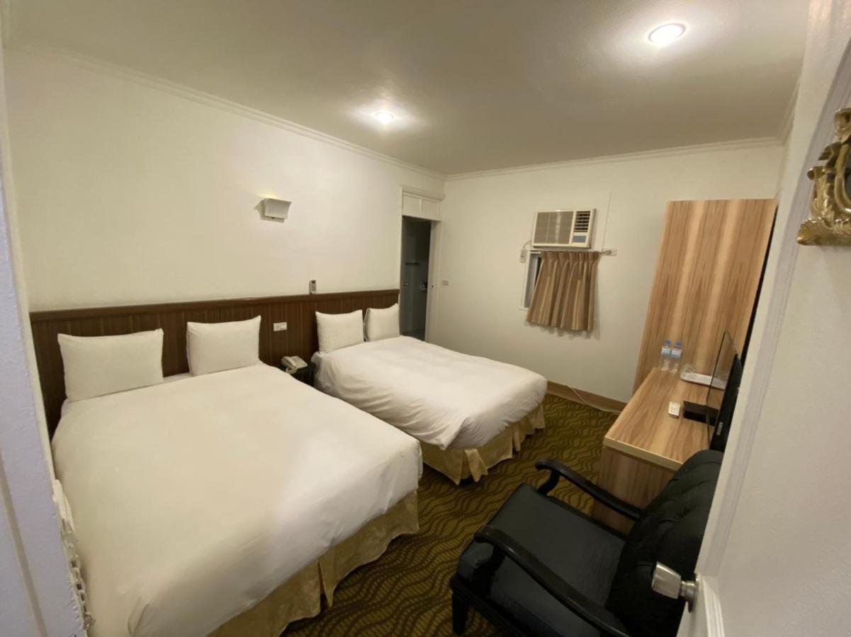 Queens Hotel Тайбэй Экстерьер фото